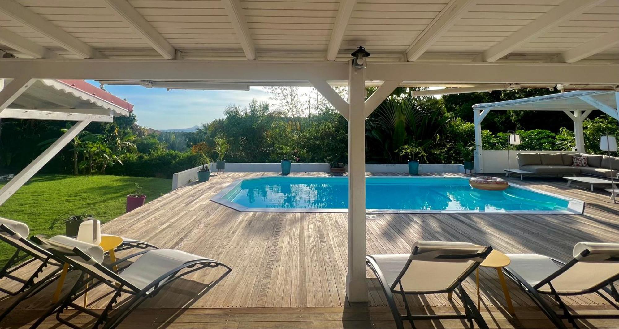 Spacieuse Villa Corossol Avec Piscine Et Jeux Exterieurs Le Gosier  Exteriér fotografie