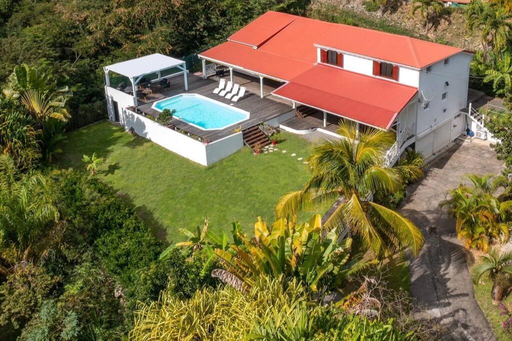 Spacieuse Villa Corossol Avec Piscine Et Jeux Exterieurs Le Gosier  Exteriér fotografie